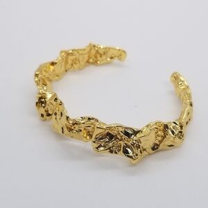 Amber Sceats gold plated Emery cuff bracelet
